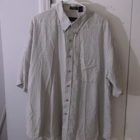 Van Heusen Other - Van Heusen Tan Plaid Casual Shirt XXL Short Sleeve